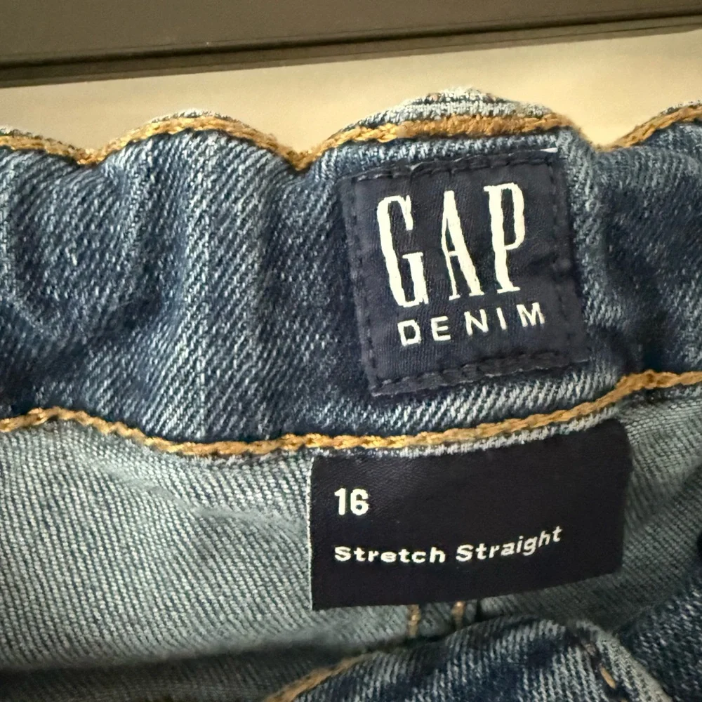 GAP Girls Straight Leg Blue Jeans